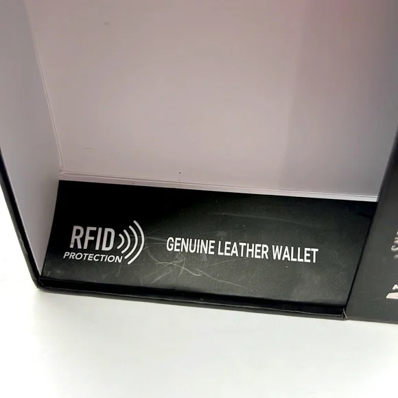 TRUE RELIGION MENS WALLET, ALL LEATHER, BROWN COLOR, WITH RFID PROTECTION - Picture 11 of 14